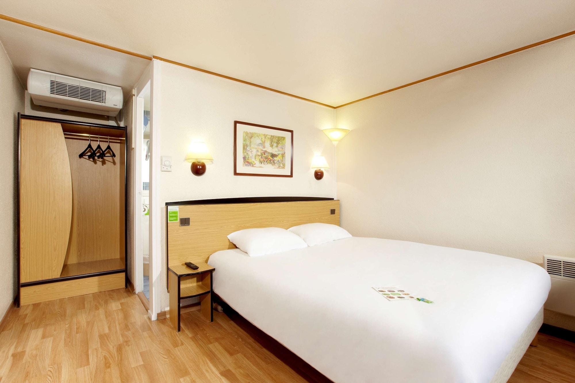 Campanile Bordeaux Ouest - Le Bouscat Hotel Buitenkant foto