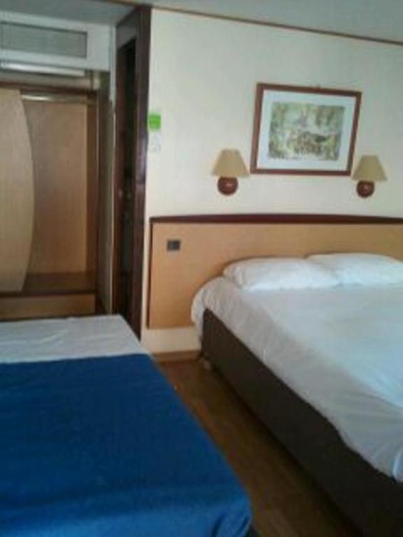 Campanile Bordeaux Ouest - Le Bouscat Hotel Buitenkant foto
